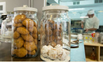 Macaronesia Puerto de Santiago Coffe shop cake bakery 
